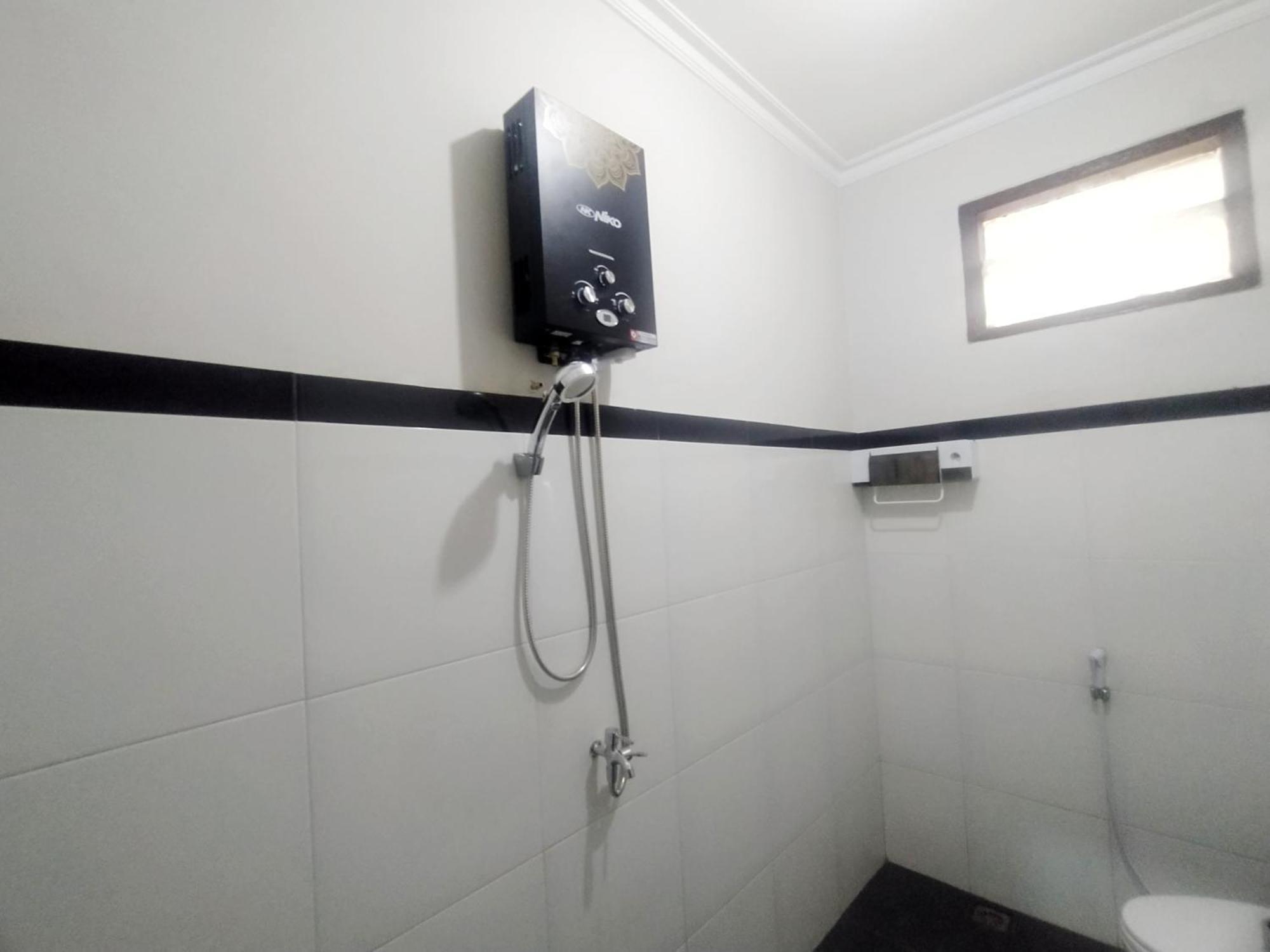 Reddoorz Syariah Near Stasiun Purwokerto酒店 外观 照片