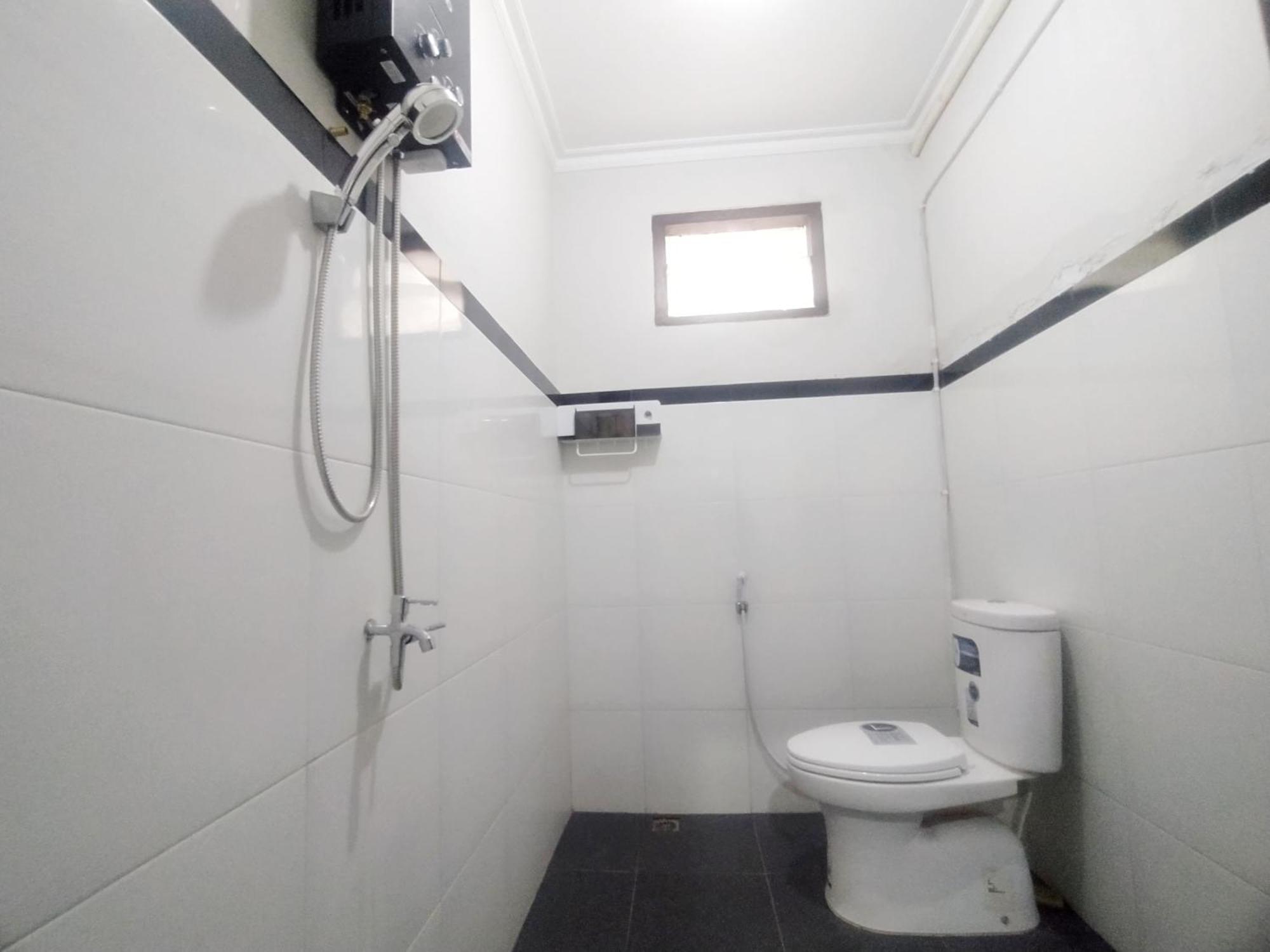 Reddoorz Syariah Near Stasiun Purwokerto酒店 外观 照片