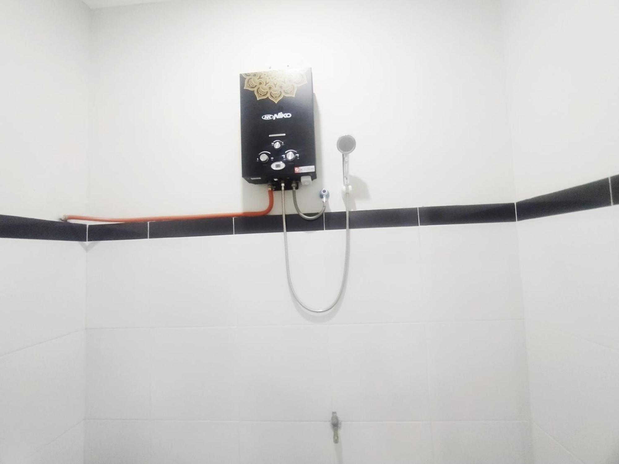 Reddoorz Syariah Near Stasiun Purwokerto酒店 外观 照片
