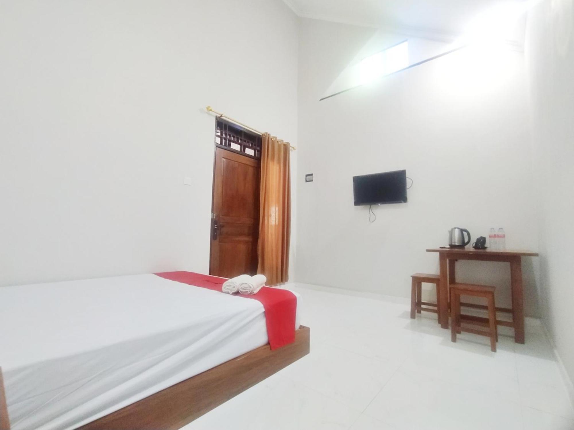 Reddoorz Syariah Near Stasiun Purwokerto酒店 外观 照片