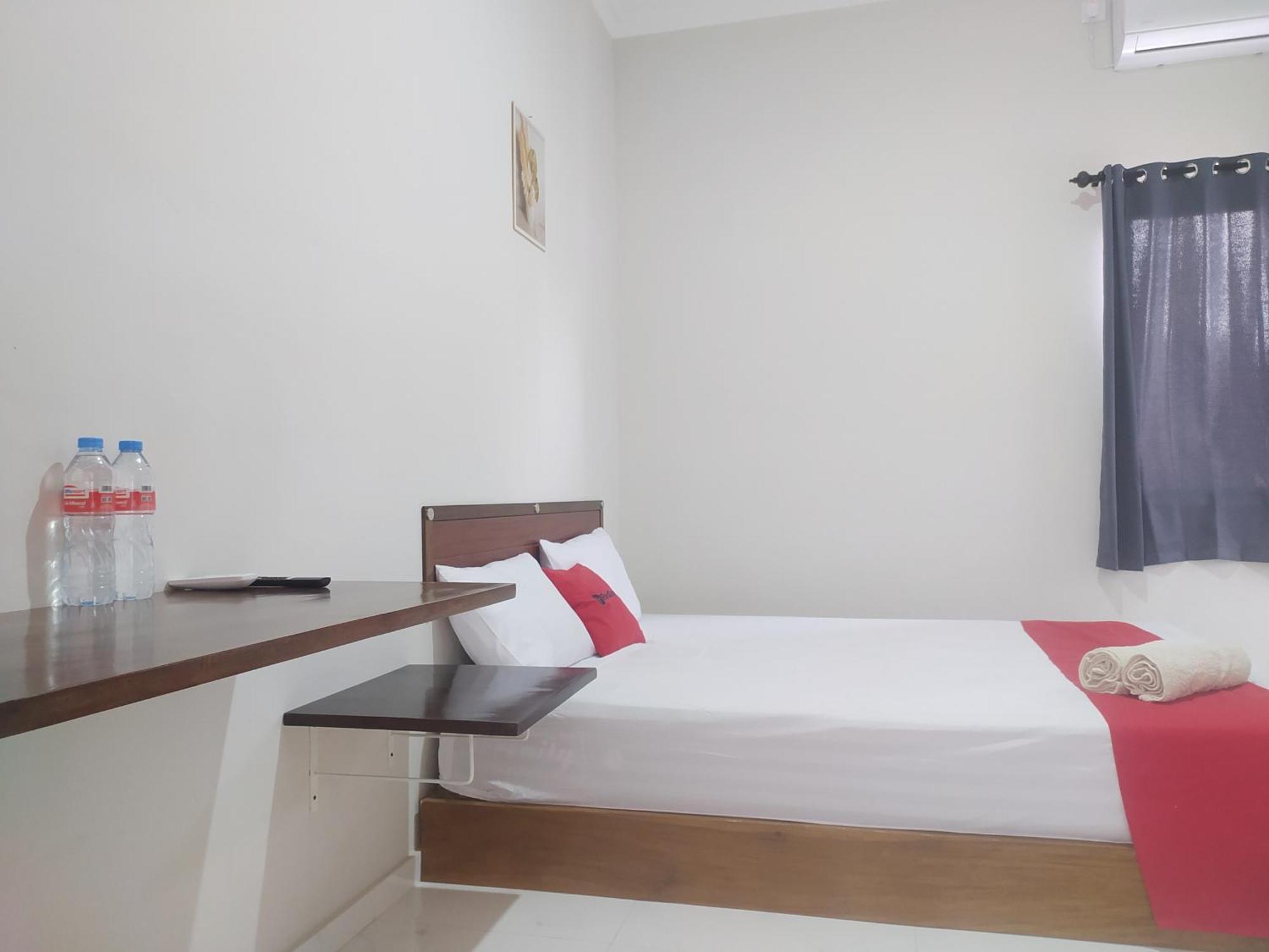 Reddoorz Syariah Near Stasiun Purwokerto酒店 外观 照片