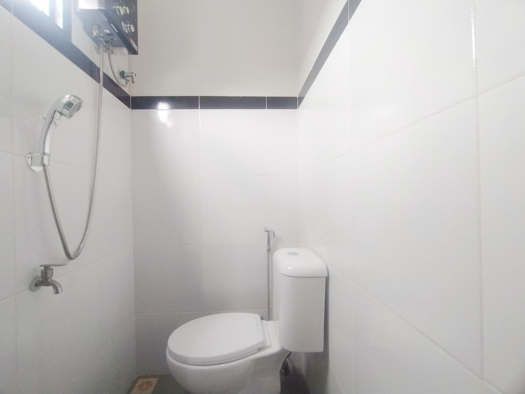 Reddoorz Syariah Near Stasiun Purwokerto酒店 外观 照片