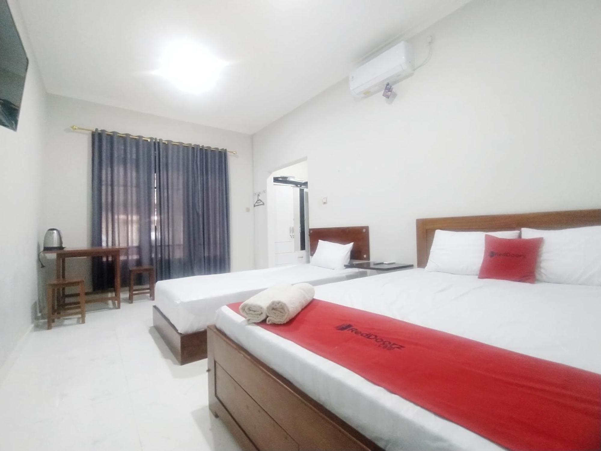 Reddoorz Syariah Near Stasiun Purwokerto酒店 外观 照片