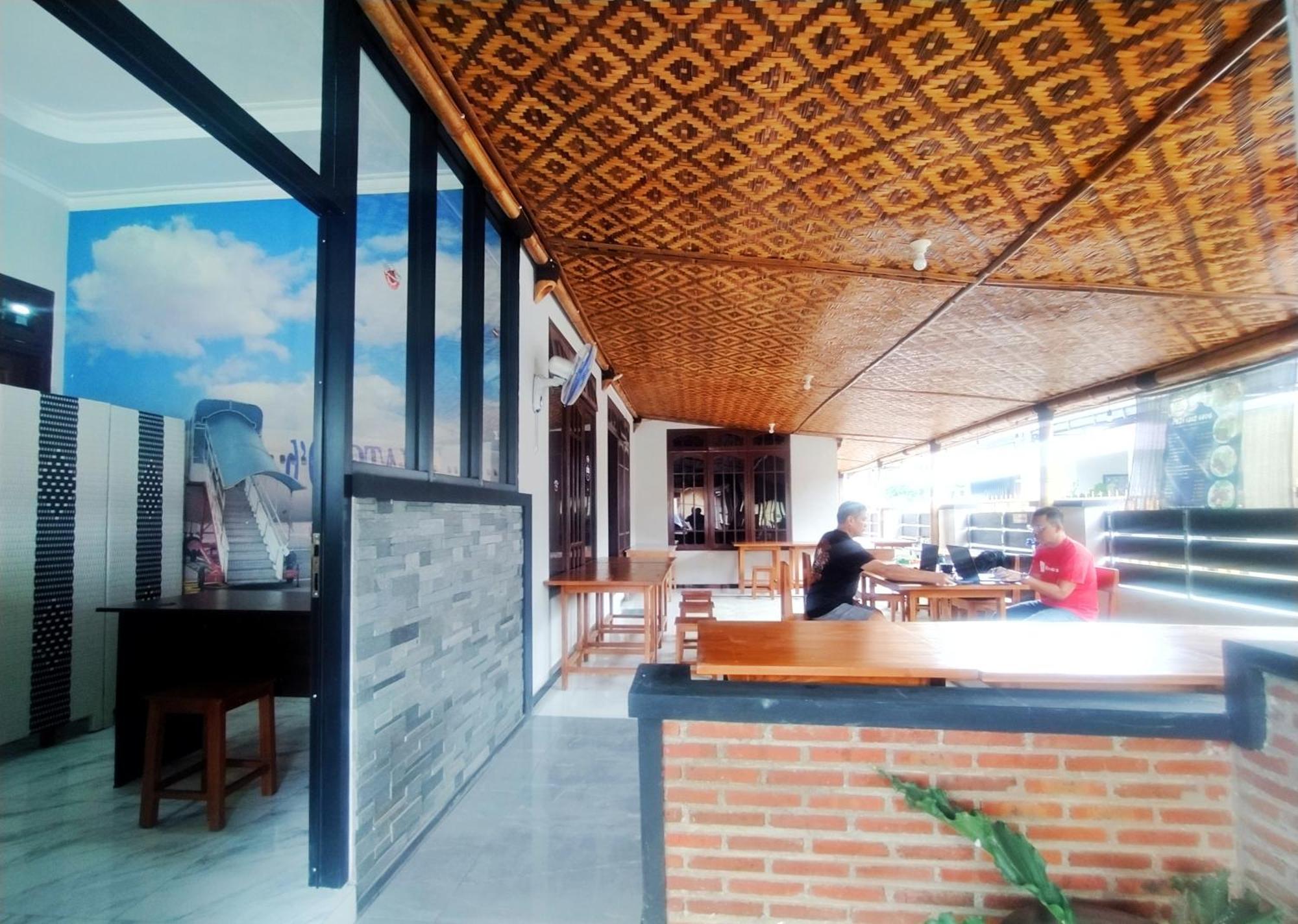 Reddoorz Syariah Near Stasiun Purwokerto酒店 外观 照片